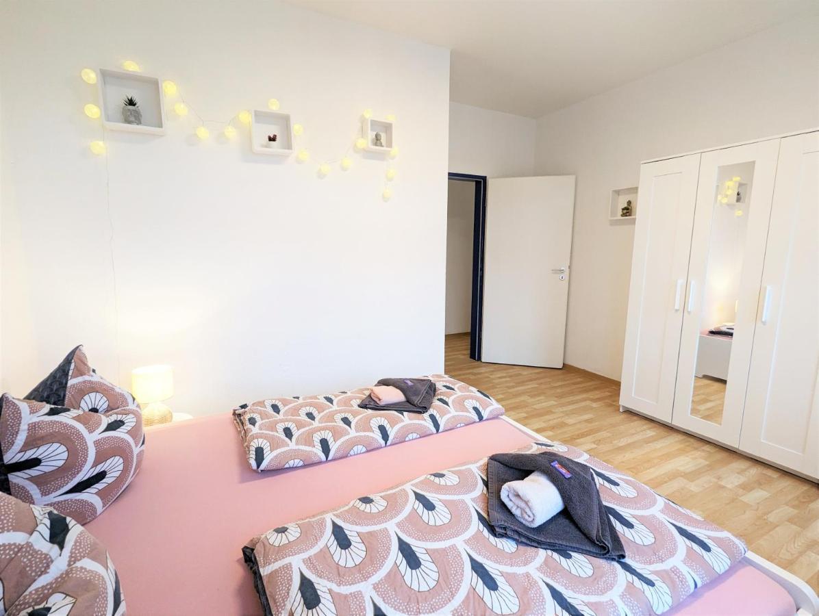 Lichtdurchflutete Helle Wohnung Mit Garten Sauna & Pool - Hw3 Sebnitz Eksteriør billede